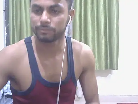 Snapshot of ursdreamperson chatting on 06-03-26, 02:33 ursdreamperson online show from 06-03-26, 02:33