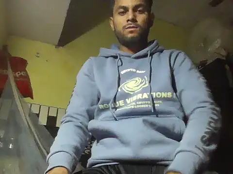 ursdreamperson online show from 11-28-25, 05:29