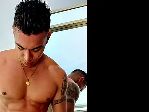 cristopher 22cm online show from 01-07-26, 02:27