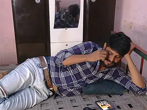 krishjaat43 online show from 06-12-26, 05:27