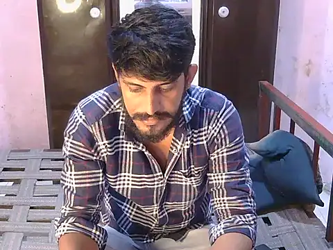 krishjaat43 online show from 06-18-26, 02:22