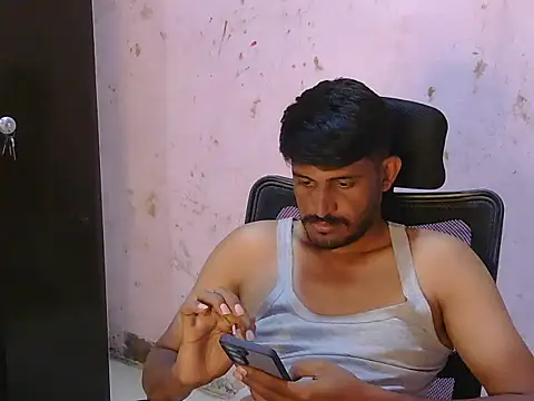 krishjaat43 online show from 07-02-26, 03:23