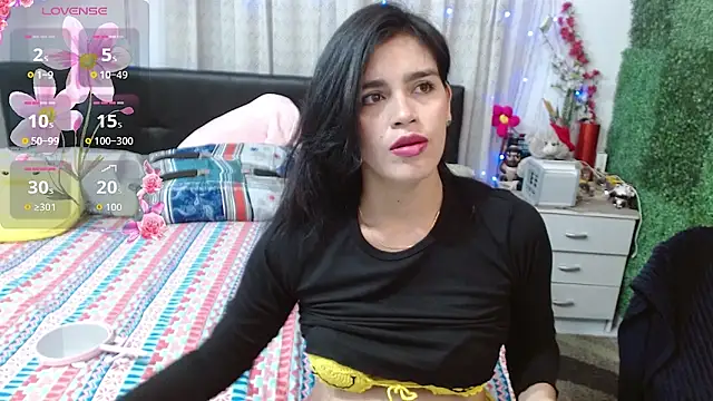 Snapshot of angelly__kate chatting on 10-16-25, 03:37 angelly  kate online show from 10-16-25, 03:37
