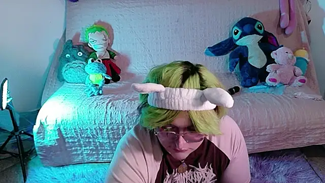 XxGreenGoodxX online show from 03-27-26, 07:15