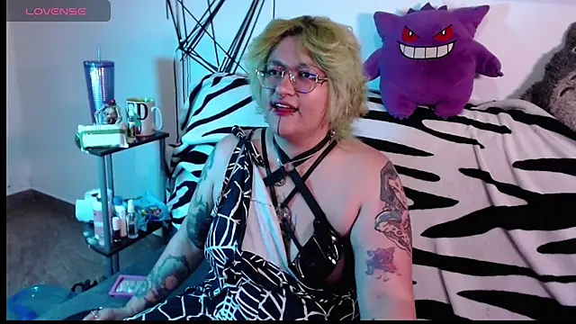 Snapshot of XxGreenGoodxX chatting on 02-27-26, 09:58 XxGreenGoodxX online show from 02-27-26, 09:58