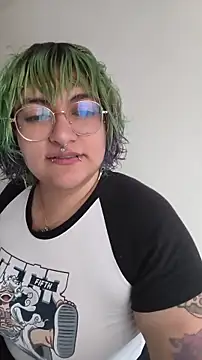 XxGreenGoodxX online show from 05-10-26, 07:49