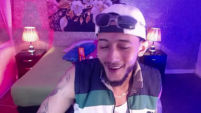 jonas conor online show from 11-25-25, 07:47