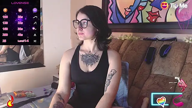miss tatta online show from 10-20-25, 08:04