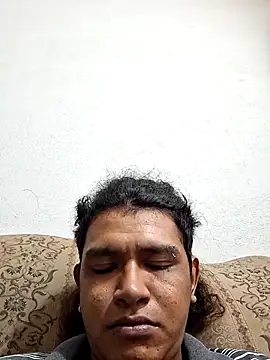 Snapshot of jordison420 chatting on 10-15-25, 05:32 jordison420 online show from 10-15-25, 05:32