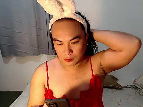 asianayumi online show from 02-18-26, 10:50