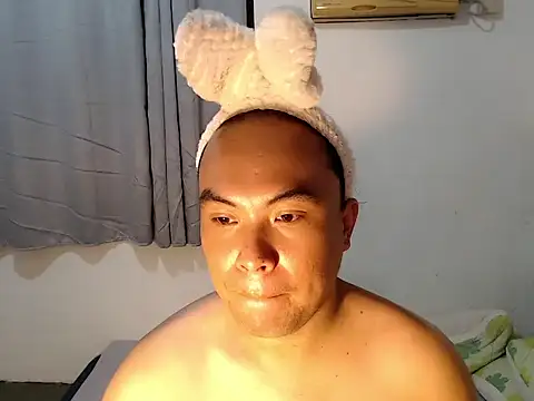 asianayumi online show from 04-05-26, 03:08