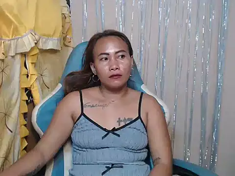 joanpetite online show from 07-28-26, 01:46