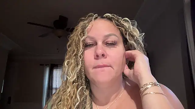 number1slut online show from 03-12-26, 12:53