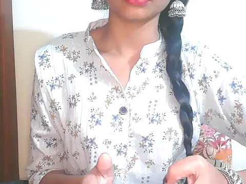 Ankita Chandel online show from 12-16-25, 12:37