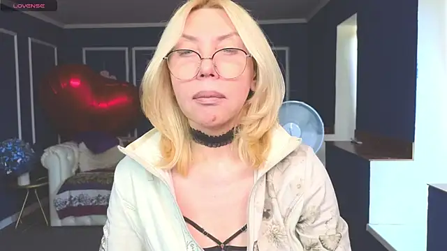 Wendy Waves online show from 06-18-26, 12:54