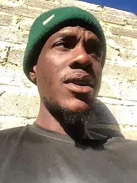 cuminsidebby online show from 11-19-25, 04:56