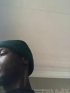 cuminsidebby online show from 10-28-25, 05:39