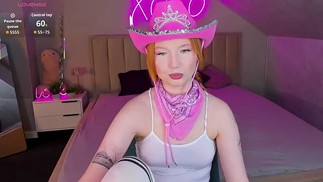 Anna Patterson online show from 04-13-26, 09:24