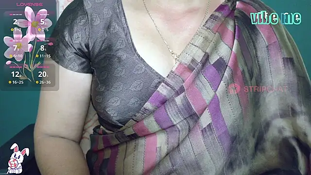 Snapshot of megHana_teLugGu chatting on 09-20-25, 10:42 megHana teLugGu online show from 09-20-25, 10:42