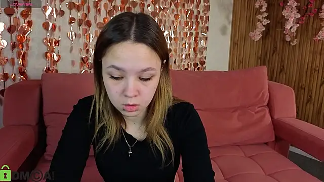 Lori Blossom online show from 02-10-26, 09:19