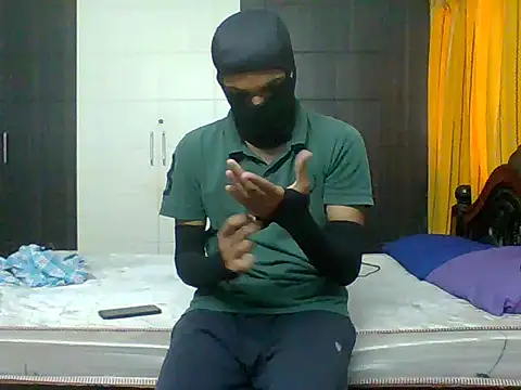Snapshot of Naughty_Boy_Telugu chatting on 09-27-25, 09:15 Naughty Boy Telugu online show from 09-27-25, 09:15