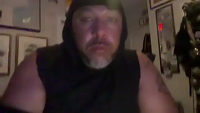 TheGreenEyedBear online show from 08-09-26, 08:53