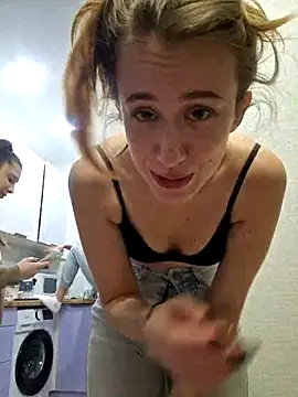 yourfavpsy  online show from 11-07-25, 02:10