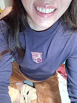 hihiakiko online show from 12-19-25, 03:25