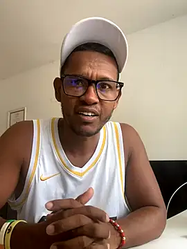 AndyCalifornia1 online show from 10-04-25, 04:08