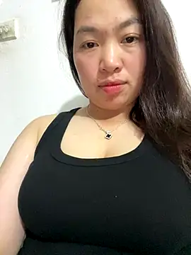Nhung584 online show from 09-15-25, 01:44
