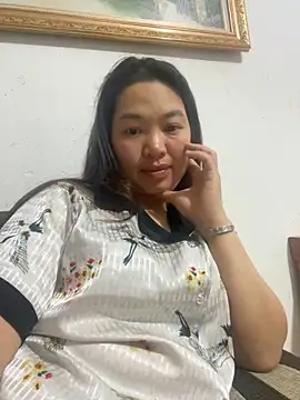 Nhung584 online show from 10-17-25, 11:56