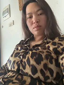 Nhung584 online show from 10-19-25, 12:13
