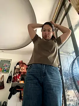 Nhung584 online show from 09-10-25, 02:21