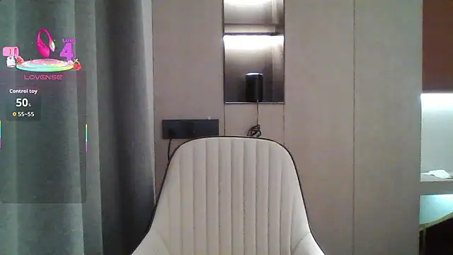 qinerOIO online show from 09-11-25, 06:57