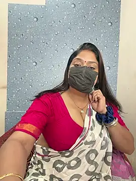 Snapshot of Horny_Kavita chatting on 12-20-25, 05:54 Horny Kavita online show from 12-20-25, 05:54