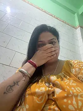 Snapshot of Horny_Kavita chatting on 05-07-26, 03:48 Horny Kavita online show from 05-07-26, 03:48