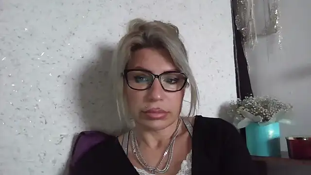 fox red lady7 online show from 01-15-26, 10:51