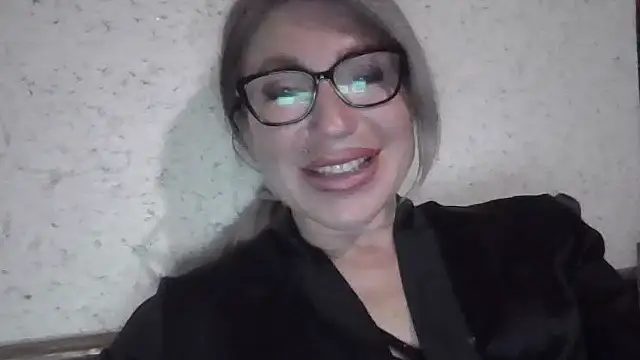 fox red lady7 online show from 03-24-26, 08:42