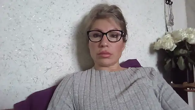 Snapshot of fox_red_lady7 chatting on 02-01-26, 09:51 fox red lady7 online show from 02-01-26, 09:51