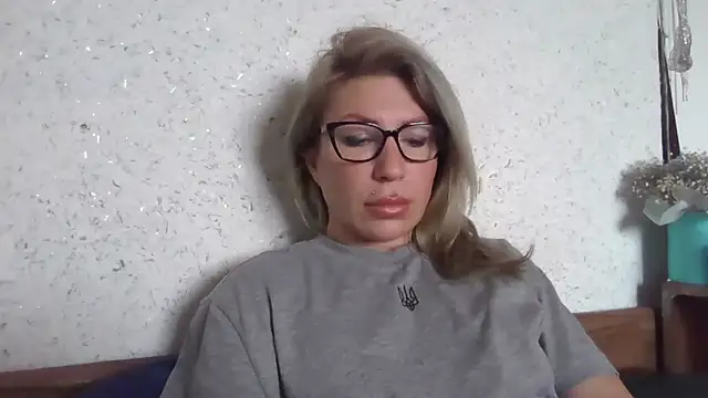 fox red lady7 online show from 01-13-26, 08:40