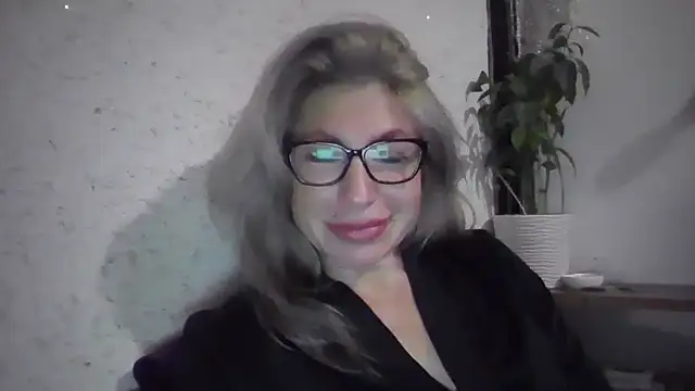 fox red lady7 online show from 11-12-25, 08:34