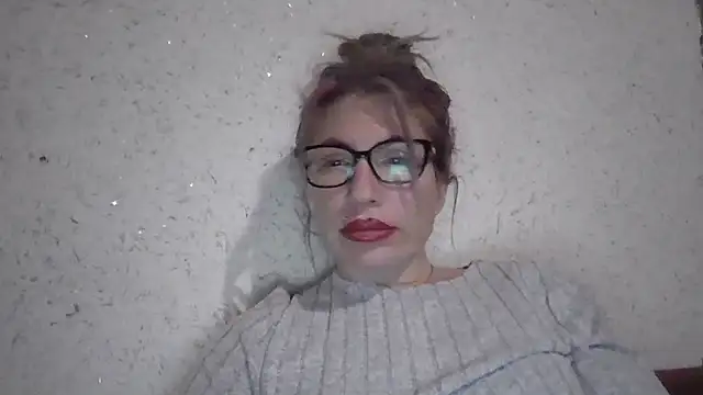 Snapshot of fox_red_lady7 chatting on 02-20-26, 08:55 fox red lady7 online show from 02-20-26, 08:55