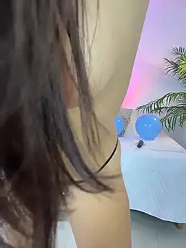 LUNAA    online show from 03-21-26, 03:19