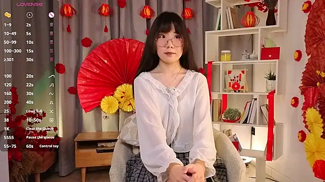 Snapshot of UdelaDodson chatting on 01-06-26, 01:09 UdelaDodson online show from 01-06-26, 01:09