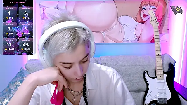 SophieAsh online show from 11-04-25, 02:10