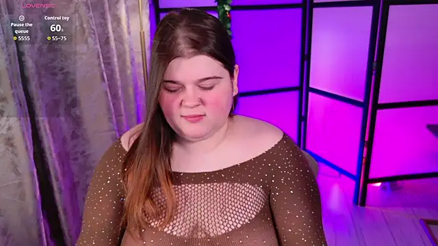 Mia Ray online show from 01-15-26, 05:49