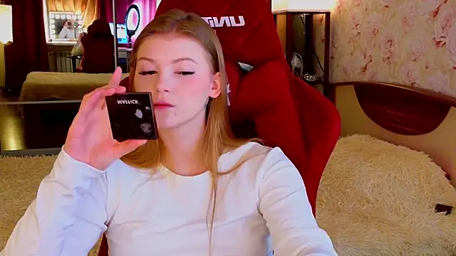 Jenny Skinner20 online show from 11-11-25, 03:18