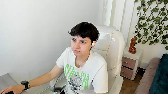 Nathaly ds online show from 11-24-25, 07:25