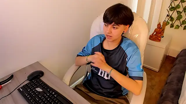 Nathaly ds online show from 12-02-25, 07:48