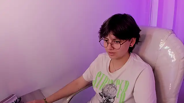 Nathaly ds online show from 01-31-26, 07:12